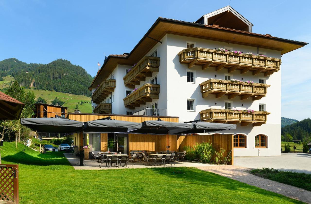 Hotel Bergzeit Grossarl Buitenkant foto