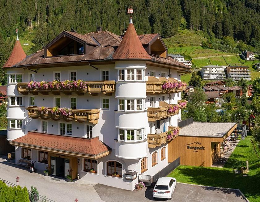 Hotel Bergzeit Grossarl Buitenkant foto